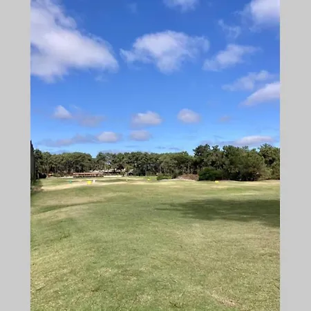 Aroeira - Sea & Golf アパート *